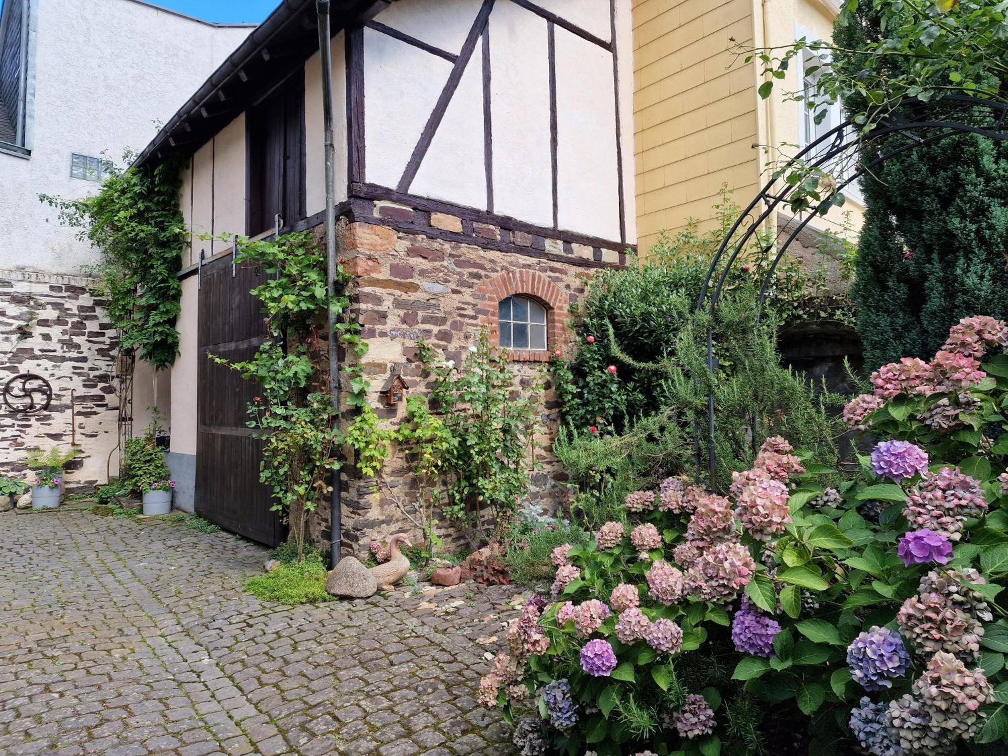 Winzervilla Ediger-Eller Buitenkant foto